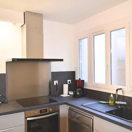 Maison De Climatisee - Metro A 250m Prázdninový dům