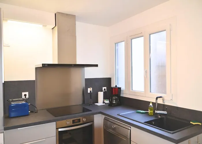 Maison De Climatisee - Metro A 250m Ferienhaus